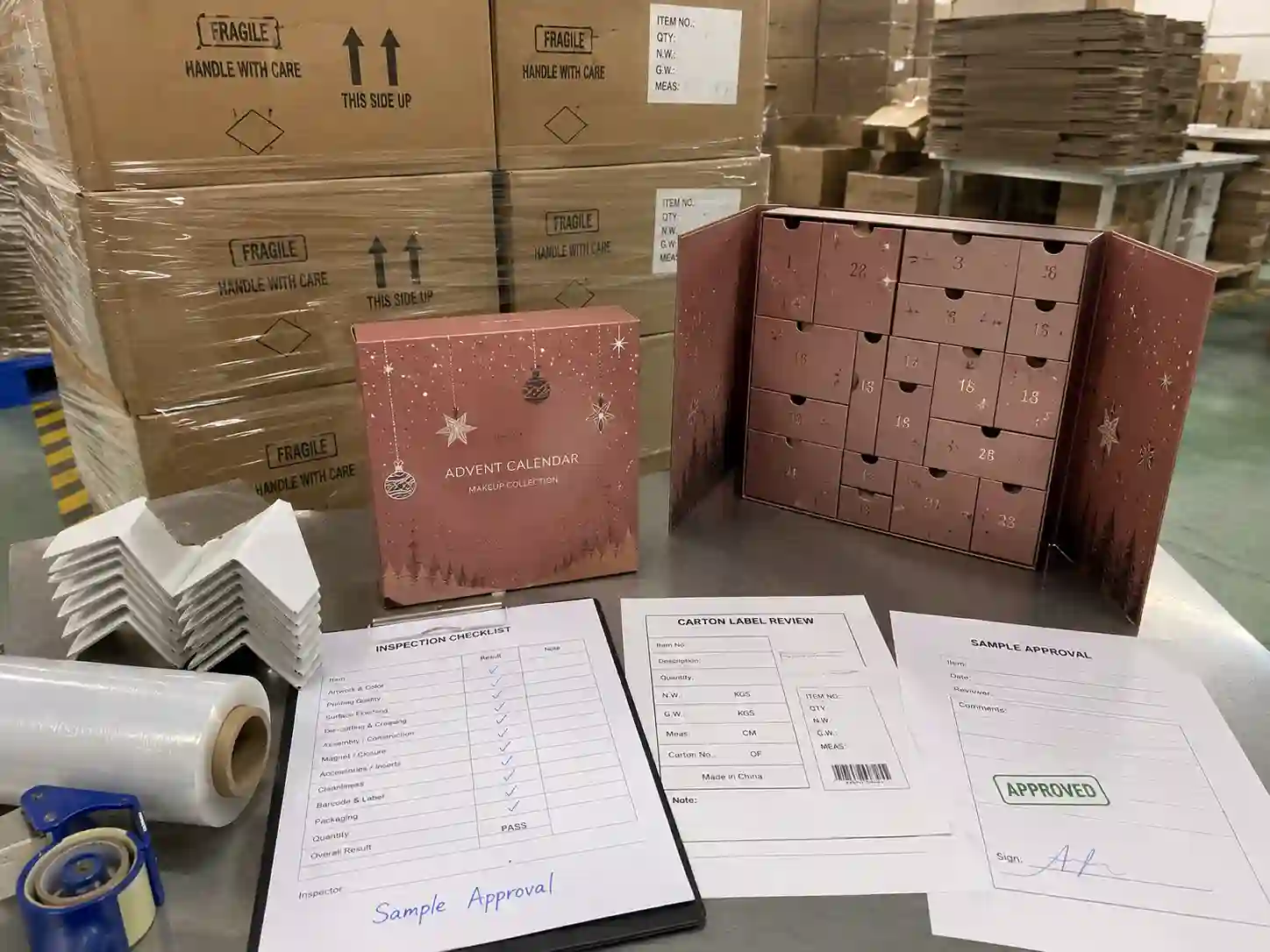 QC and export packing inspection for makeup advent calendar boxes with cartons, pallet wrap, and shipping marks